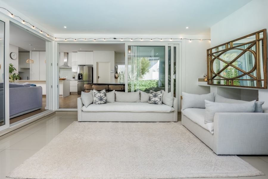 3 Bedroom Property for Sale in Val De Vie Estate Western Cape